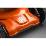 Cortador de Grama Husqvarna LC 151S Gasolina tracionado com recolhedor lâmina de 51cm - Imagem 4